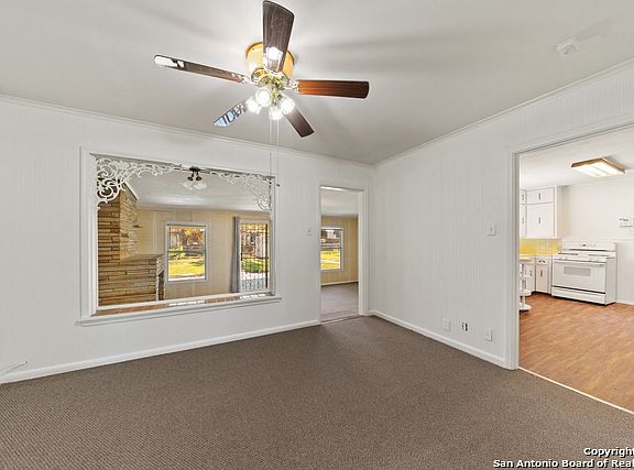3rd image of 142 Rosemont Dr