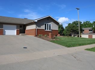 3300 Newbury St, Manhattan, KS 66503