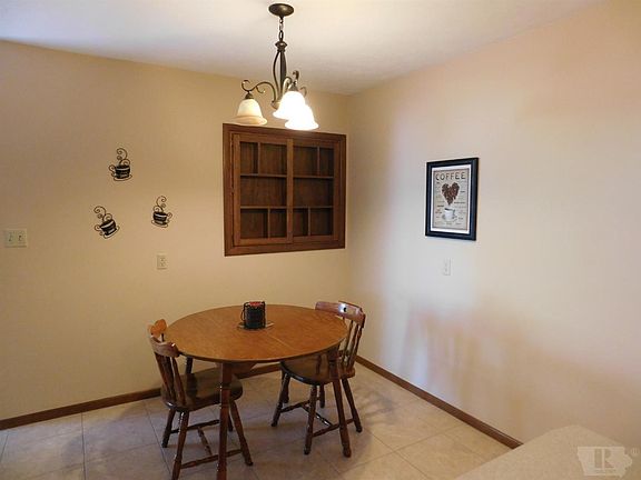 5th image of 715 Urbandale Dr