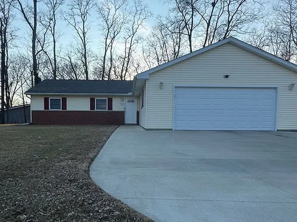 120 Kilmar Knl, East Peoria, IL 61611