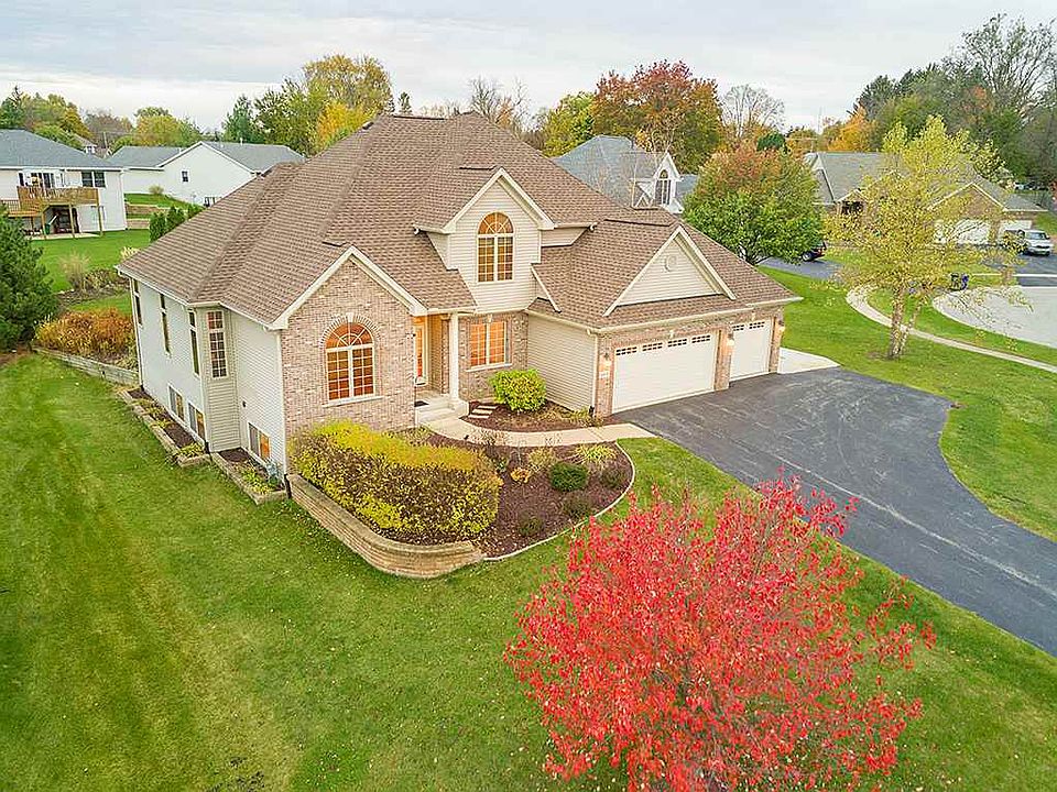 1st image of 6615 Rolling Hedge Ln