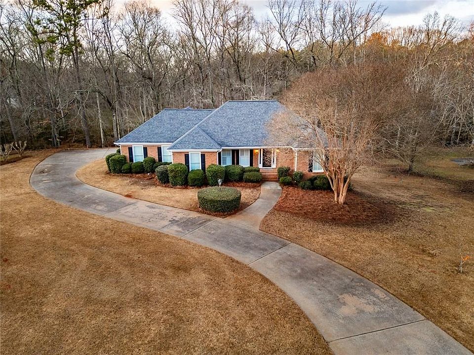 1st image of 1431 Brandy Shoals Dr SE