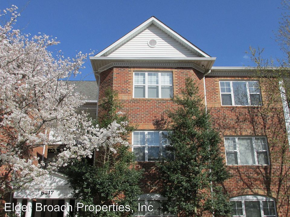 1st image of 5601 Fairview Rd APT 10