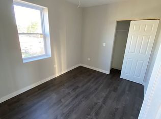 1547 Oak Park Ave #2F, Berwyn, IL 60402