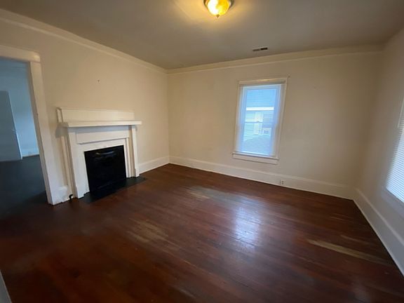 2nd image of 128 Prospect Ave