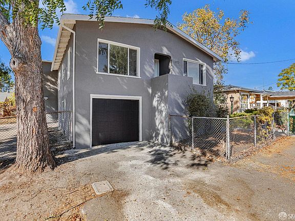 4th image of 803 Vine Ave