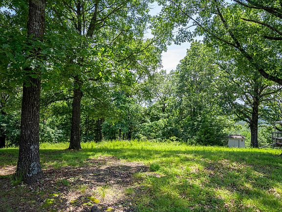 4th image of 000 Hillcrest Drive