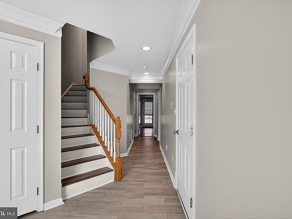 4th image of 37063 Turnstone Cir