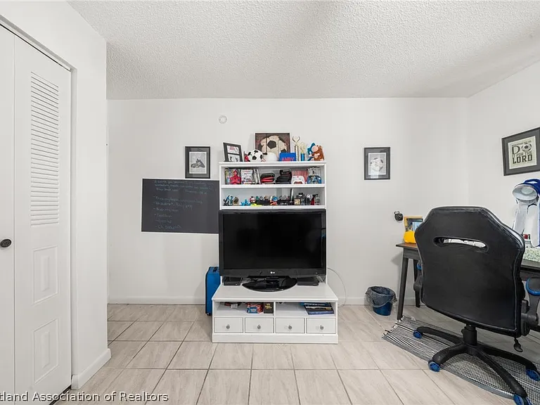 4201 Westminster Rd — Photo 25
