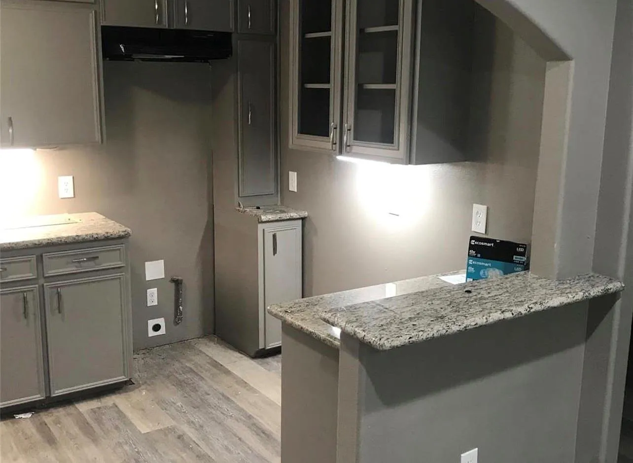 4 bed, 2.0 bath, 1500 sqft, $1,950 — Photo 3