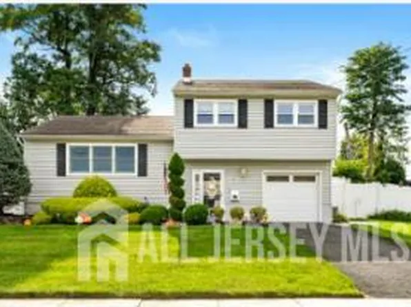 5 Ridgeview Rd, Jamesburg, NJ 08831
