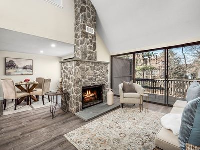 402 Great Elm Way UNIT 402, Village Of Nagog Woods, MA, 01718