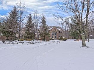 2473 Ginger Wren Rd, Pepper Pike, OH 44124