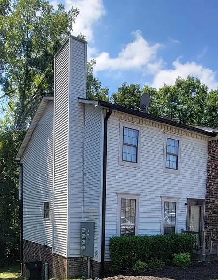 113 Elizabeths Ct — Photo 3