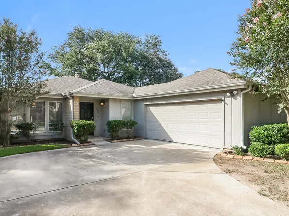 1022 Red Rock Canyon Dr, Katy, TX 77450