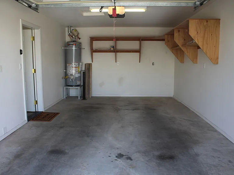 2060 Hubbard Ln — Photo 19
