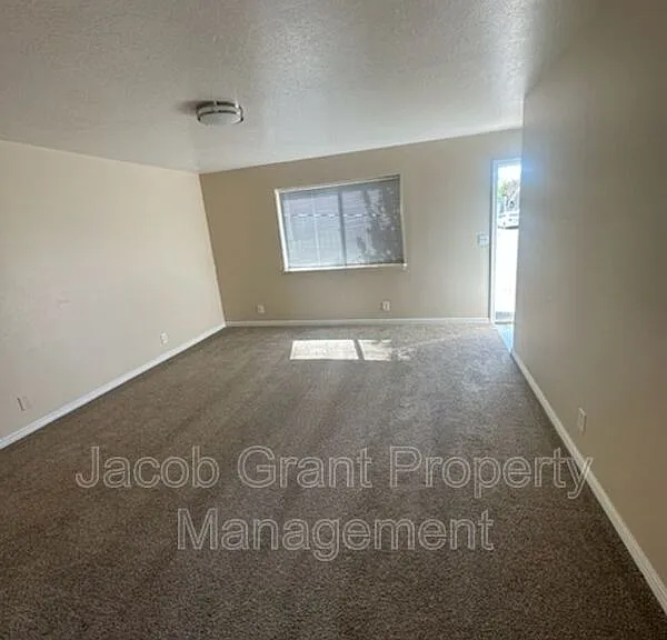 4946 Cole St #4 — Photo 3