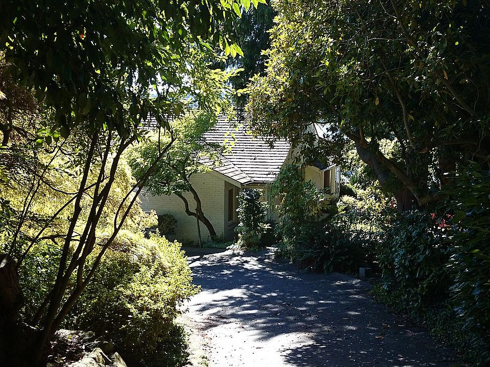 1st image of 3121 W Laurelhurst Dr NE