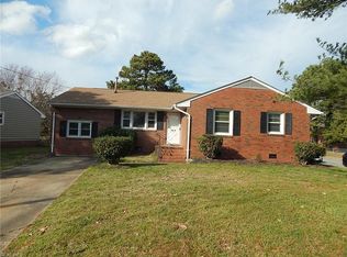 1354 W Queen St, Hampton, VA 23669