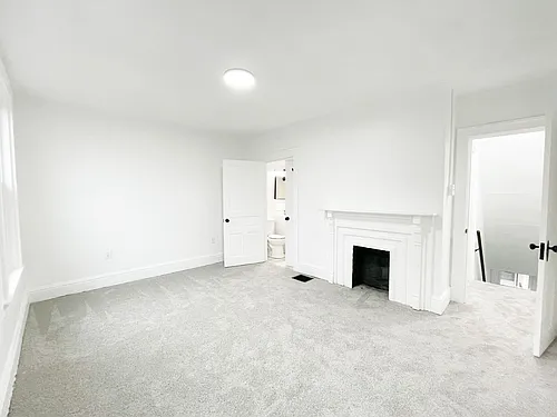 949 Freeland St Photo 1