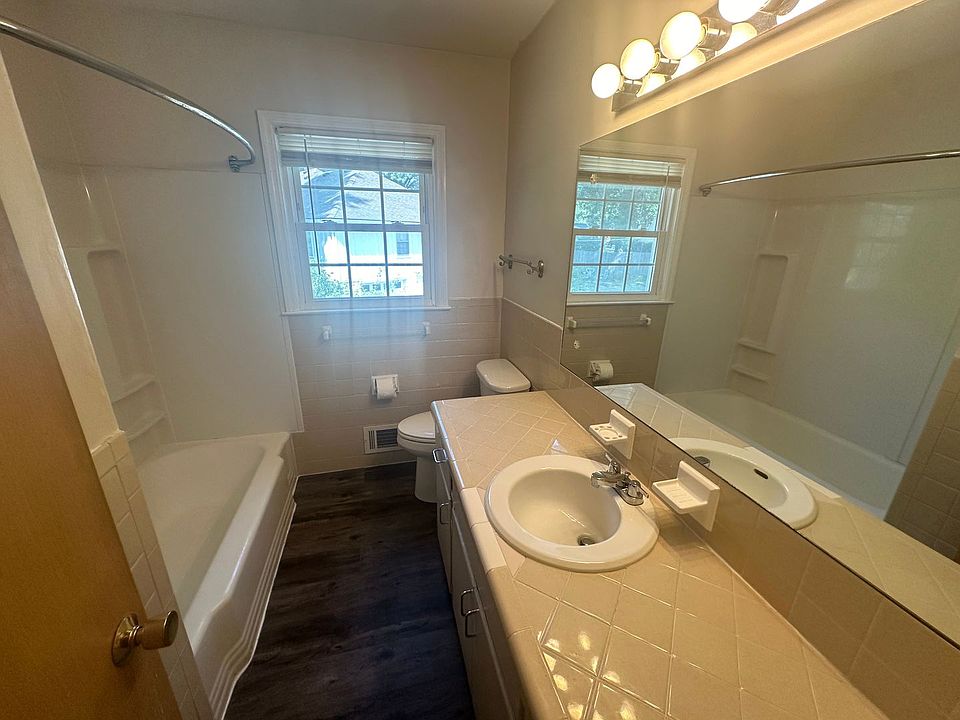 1st image of 11340 Minor Dr #11340