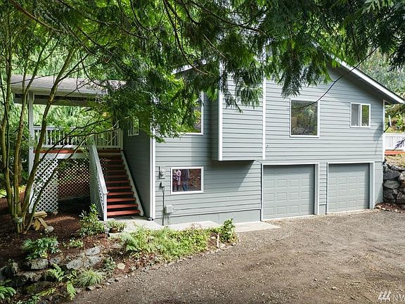 2nd image of 34446 Hood Canal Dr NE