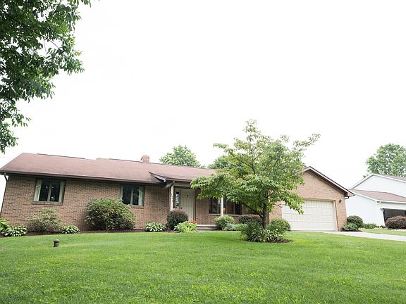 2nd image of 4945 Clearwater Dr
