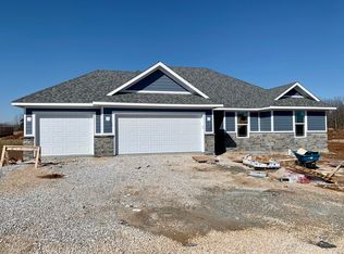 1673 E Calvary Camp Rd, Republic, MO 65738