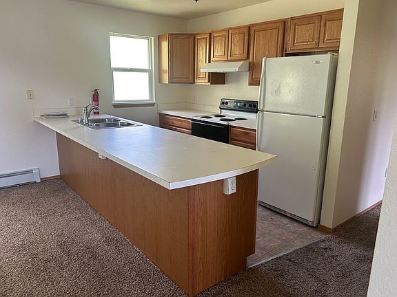 2nd image of 104 Pullman Ct #A