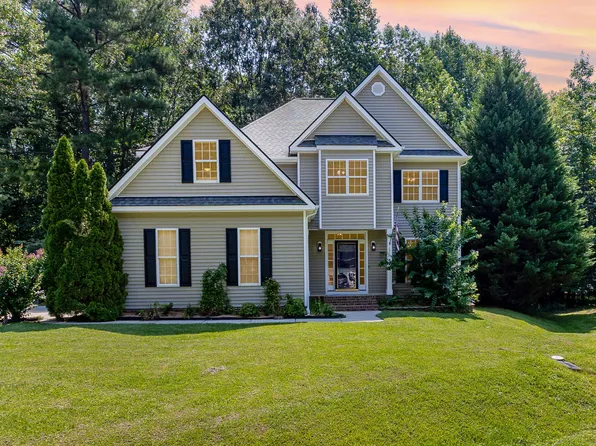 131 Bridgham Pl, Clayton, NC 27527