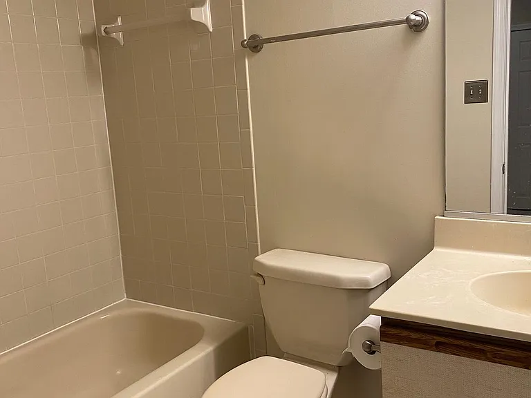 8569 Harvest View Ct — Photo 24