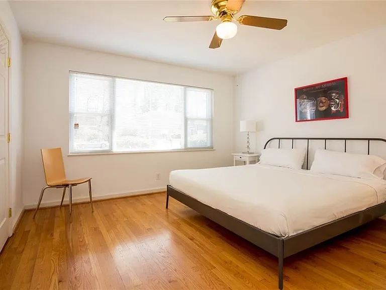 1538 Beech Valley Way NE — Photo 13
