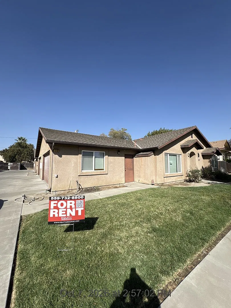 112 W Cameron St — Photo 1