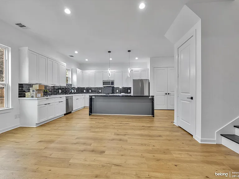 3402 Nathaniel Brown St #B — Photo 7