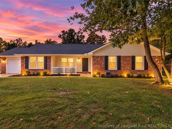 501 Woodberry Cir, Raeford, NC 28376