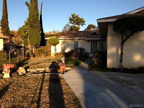 2nd image of 24850 Redcliff Ct