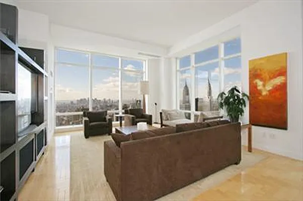 Rented by Trump International Realty | media 7