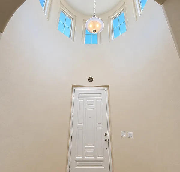 2595 E Ebony Dr — Photo 3