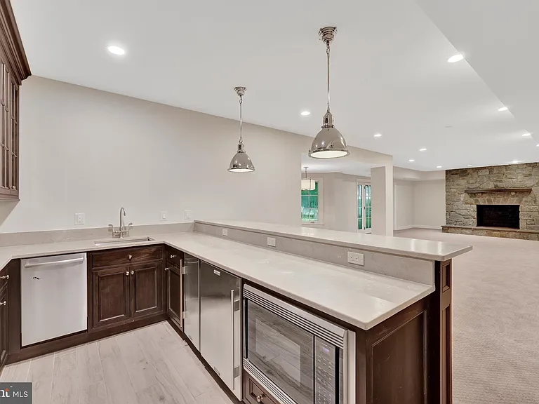 6707 Wemberly Way — Photo 68