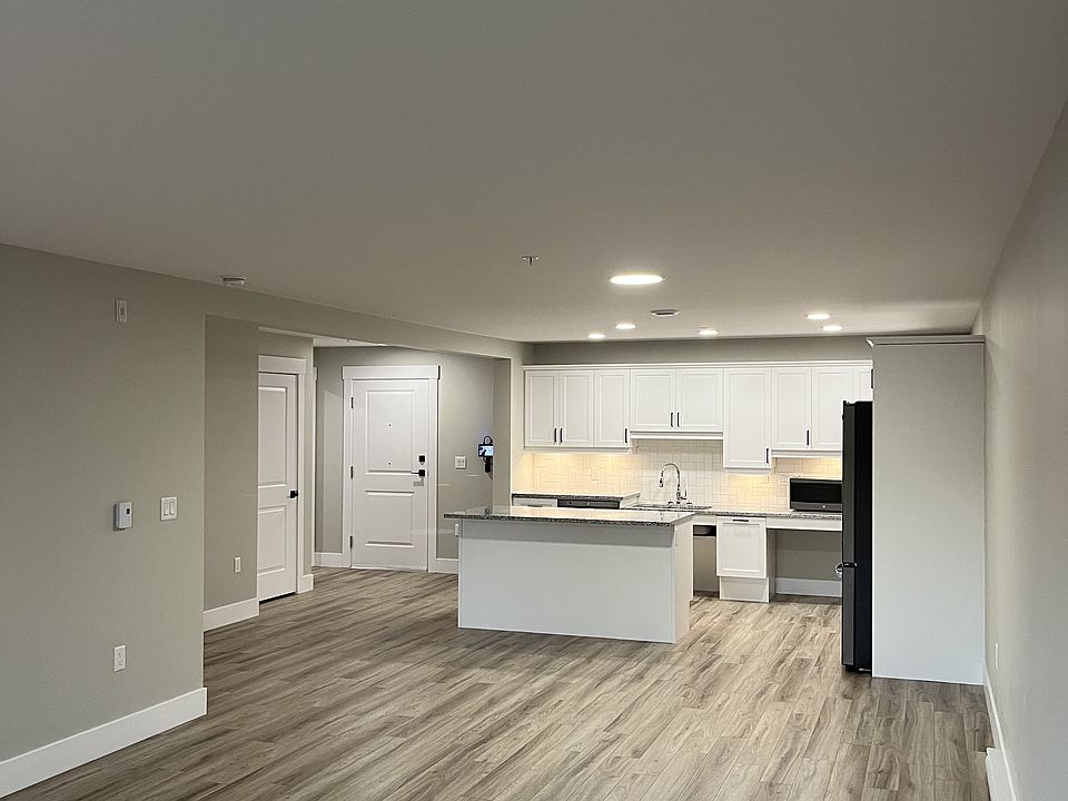 2nd image of 30 Patience Ln #208