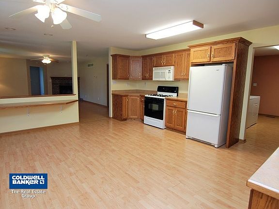 3rd image of 840 N 7th St