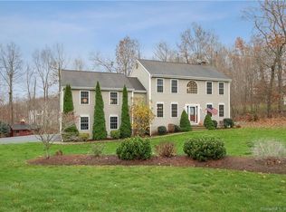 4 Blue Heron Dr, East Hampton, CT 06424