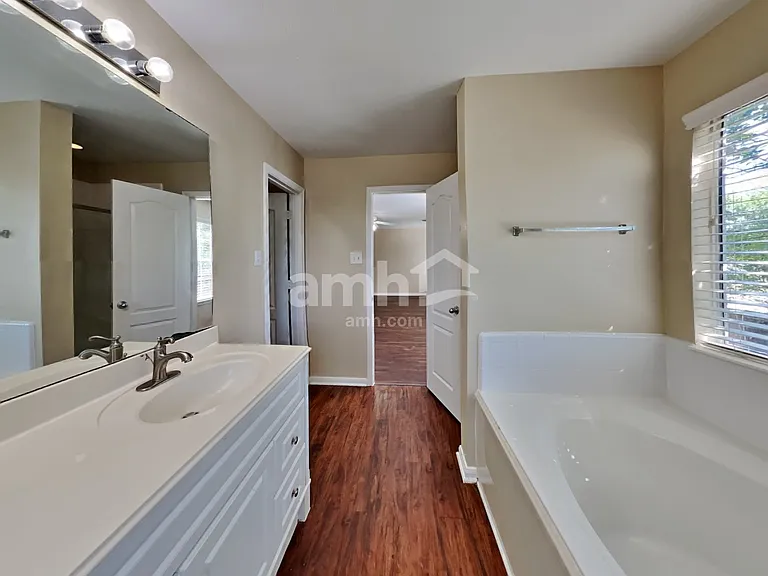 29518 Legends Line Dr — Photo 13