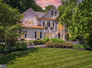 19313 Cissel Manor Dr, Poolesville, MD 20837
