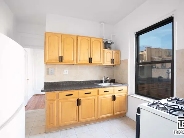 132 West 111th Street image 5 of 6