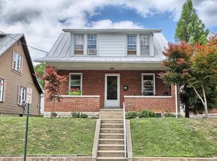 23 E Pershing Ave, Lebanon, PA 17042