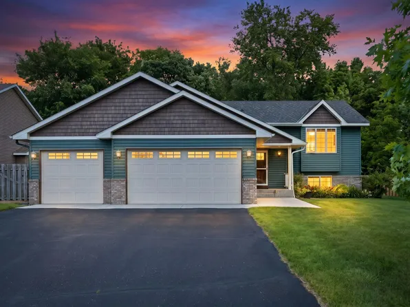 322 Lilium Cir, Watertown, MN 55388