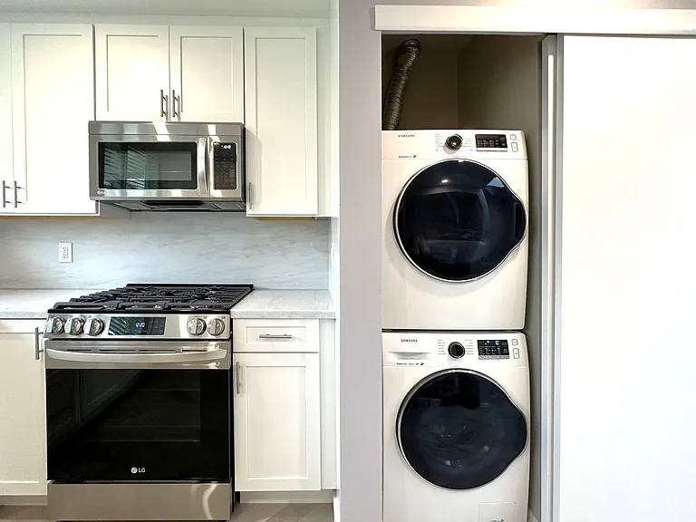 1340 Scott St #C — Photo 2