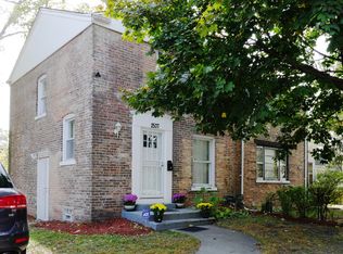 2537 E 96th St, Chicago, IL