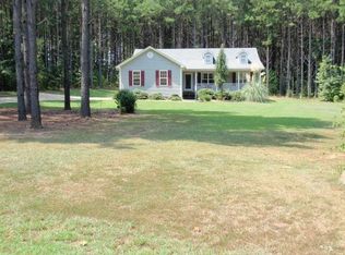 64 Wildwood Ct, Gay, GA 30218